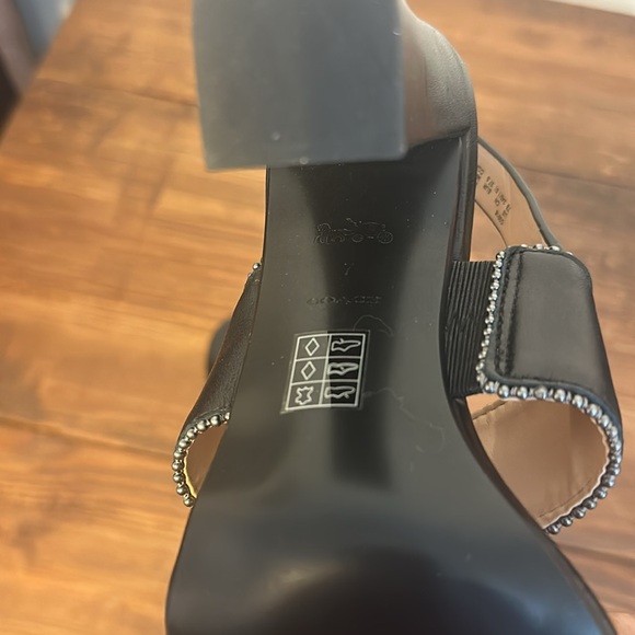 Coach Rylie Sandal - Picture 9 of 10